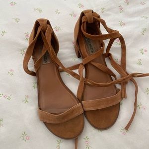 Steve Madden brown tan kitten wrap heels sandals